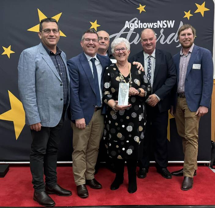 Eugowra Show representatives Sean Haynes, Kevin Townsend, Janet Moxey, David Herbert and Brendan Mansbridge with leader of the NSW Nationals and Member for Dubbo Dugald Saunders MP. Picture AgShows NSW
