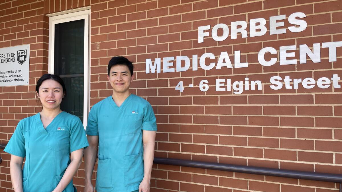 Dr Jean Liang and Dr Shane Goh are GP Registrars at Forbes Medical Centre. 