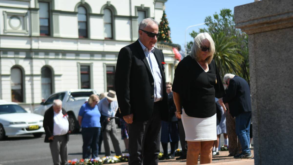 Michael Walker from Forbes RSL Sub Branch and Mayor Phyllis Miller OAM lay wreaths at the Cenotaph on Remembrance Day. 